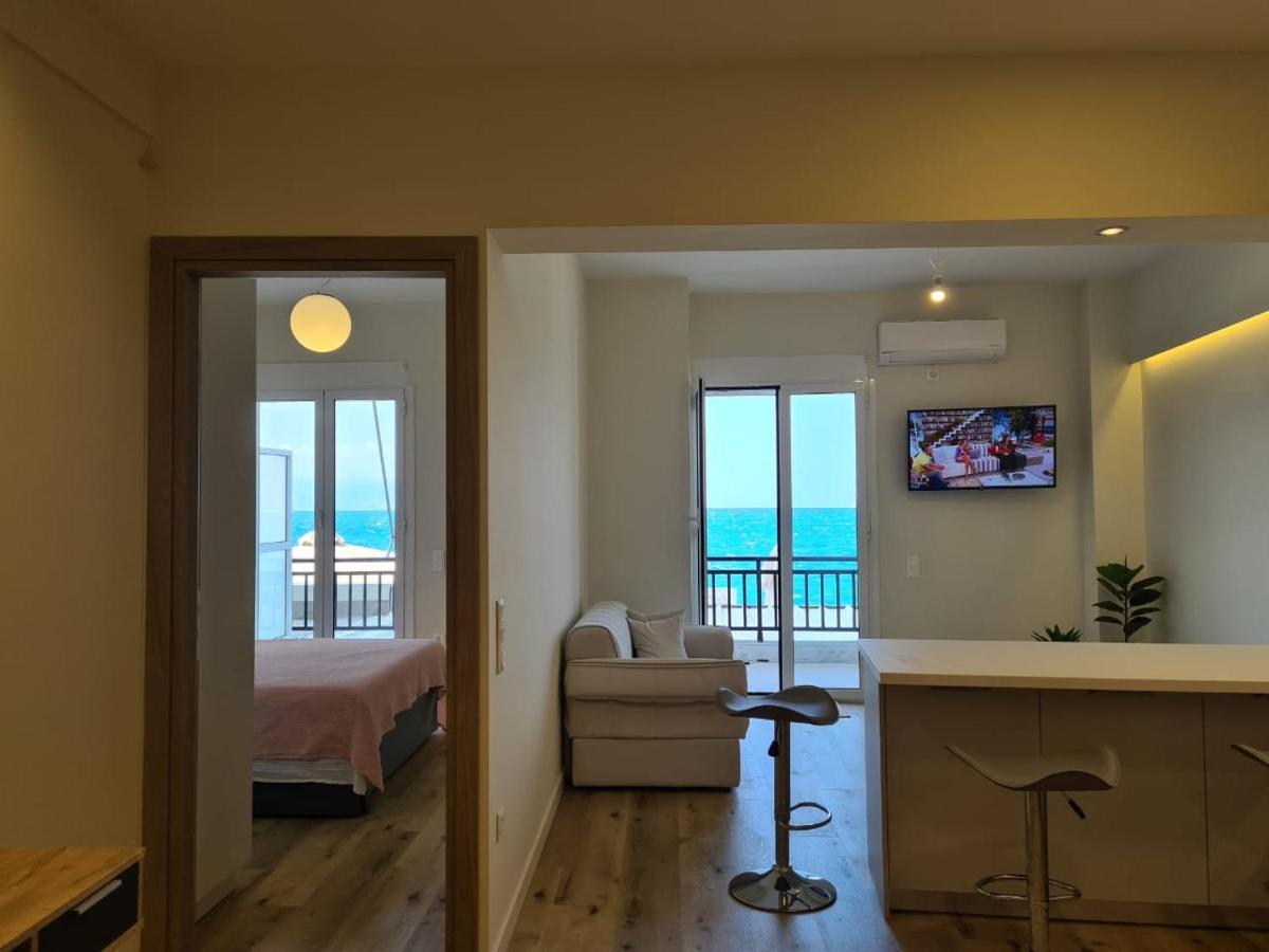 דירות לוטראקי Grace Seaside מראה חיצוני תמונה