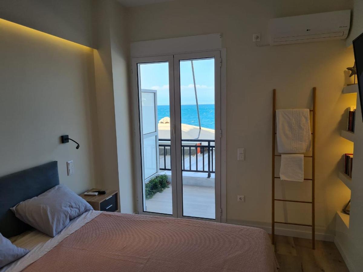 דירות לוטראקי Grace Seaside מראה חיצוני תמונה