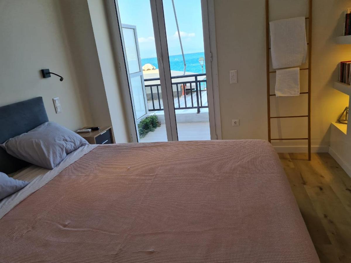 דירות לוטראקי Grace Seaside מראה חיצוני תמונה